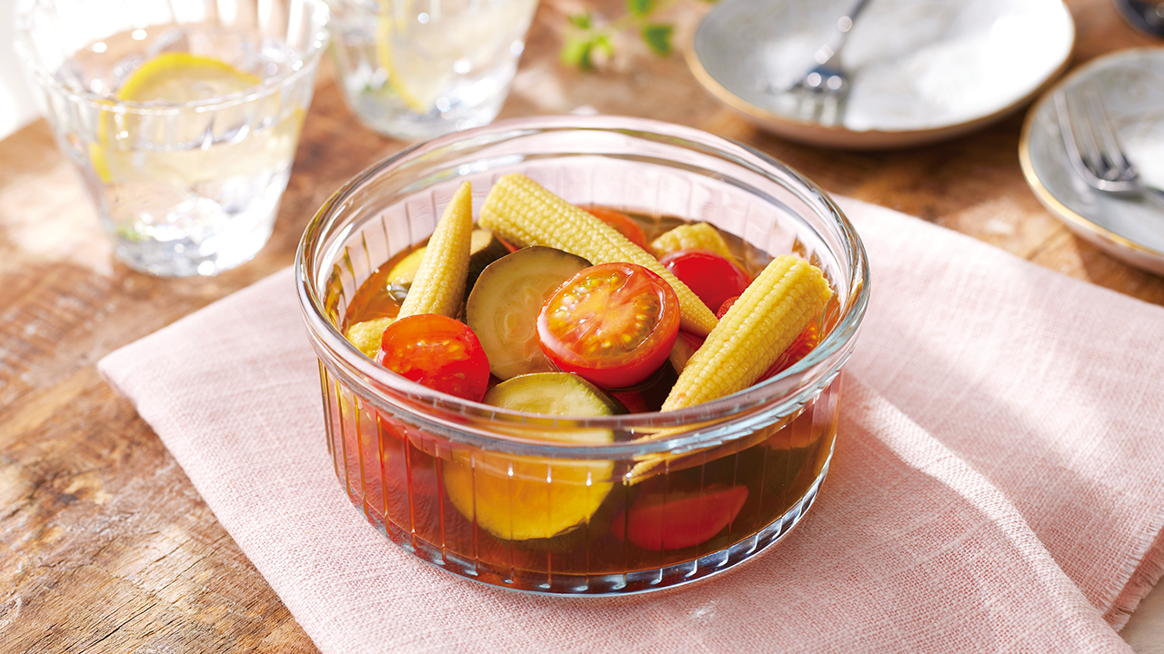 アレンジいろいろ！彩りピクルス