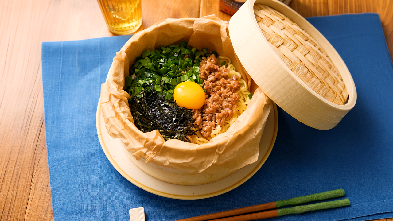 せいろで台湾風まぜそば
