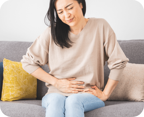 生理痛に悩む女性